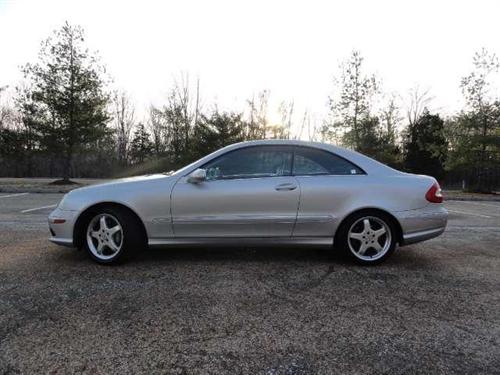 Mercedes-Benz CLK Class 2003 photo 1