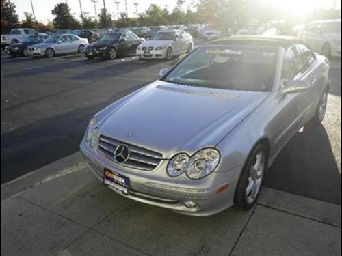 Mercedes-Benz CLK Class 2005 photo 2