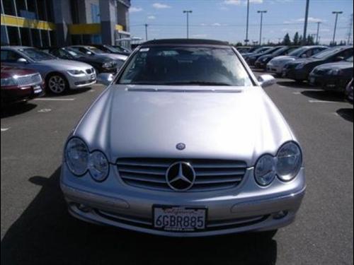 Mercedes-Benz CLK Class 2005 photo 2