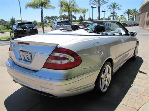 Mercedes-Benz CLK Class 2005 photo 1