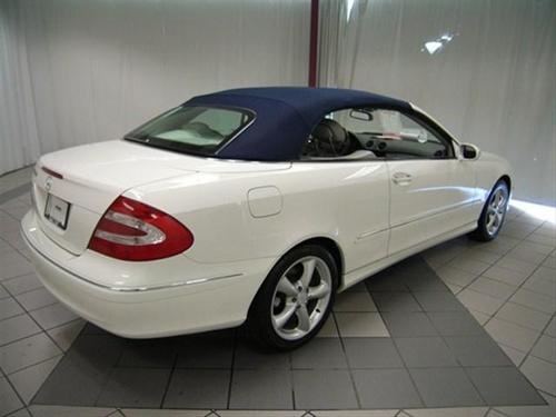 Mercedes-Benz CLK Class 2005 photo 4