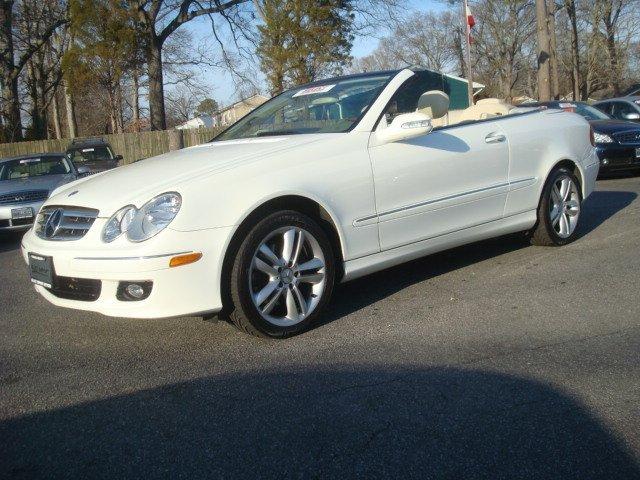 Mercedes-Benz CLK Class 2006 photo 1