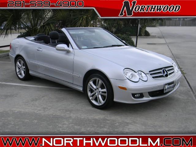 Mercedes-Benz CLK Class 4dr Sdn EX Auto Sedan Convertible