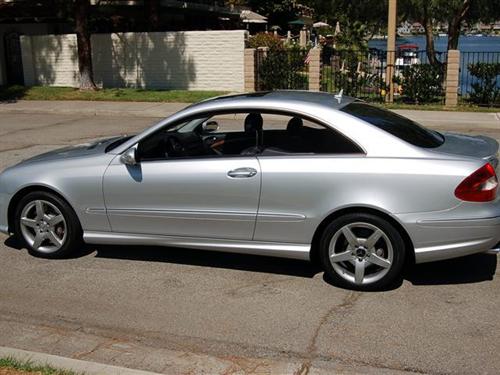 Mercedes-Benz CLK Class 2007 photo 3