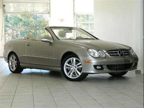 Mercedes-Benz CLK Class 2007 photo 2