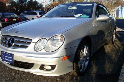 Mercedes-Benz CLK Class 2007 photo 4