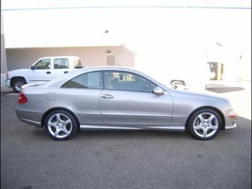 Mercedes-Benz CLK Class 2007 photo 2