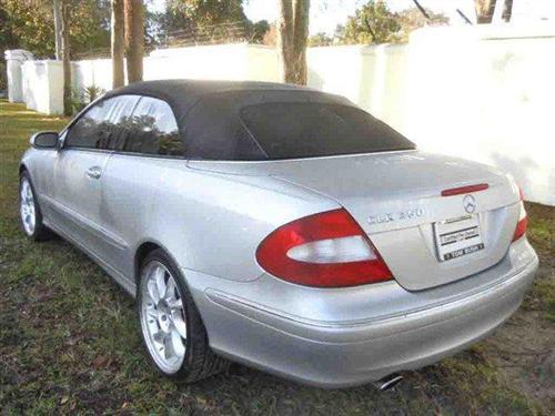 Mercedes-Benz CLK Class 2007 photo 3