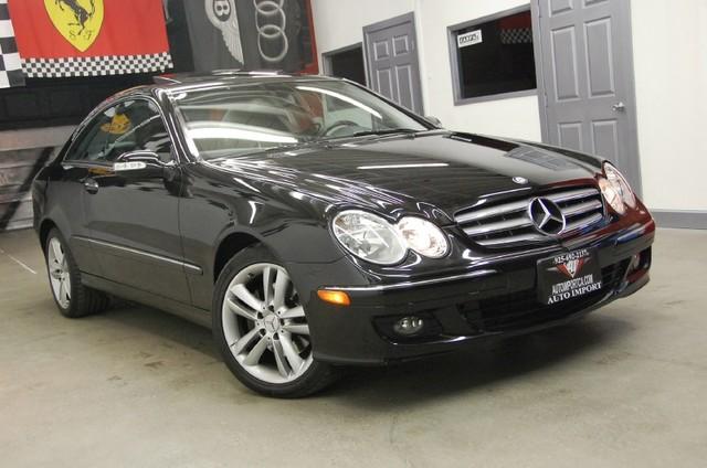 Mercedes-Benz CLK Class 2007 photo 1