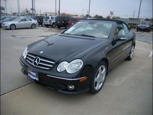 Mercedes-Benz CLK Class 2007 photo 2