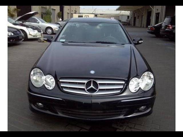 Mercedes-Benz CLK Class 2007 photo 4