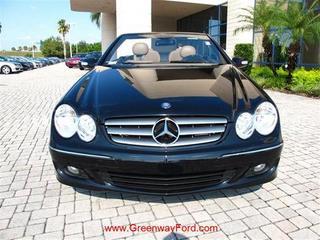 Mercedes-Benz CLK Class 2008 photo 4