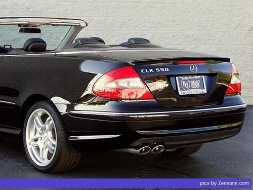 Mercedes-Benz CLK Class 2008 photo 2