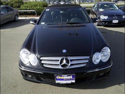 Mercedes-Benz CLK Class 2008 photo 1