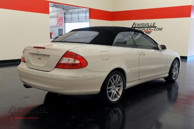 Mercedes-Benz CLK Class 2008 photo 5