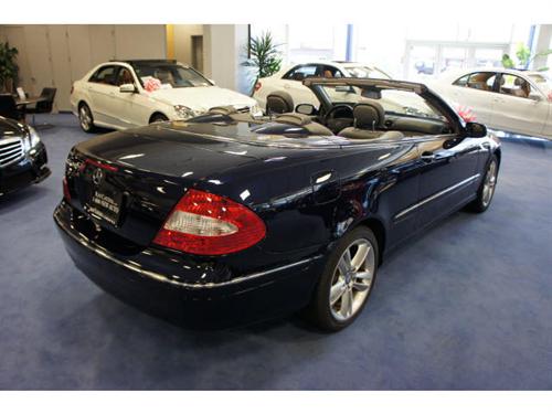 Mercedes-Benz CLK Class 2008 photo 5