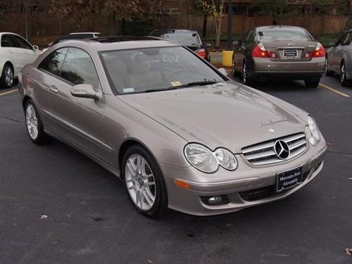 Mercedes-Benz CLK Class 2008 photo 1