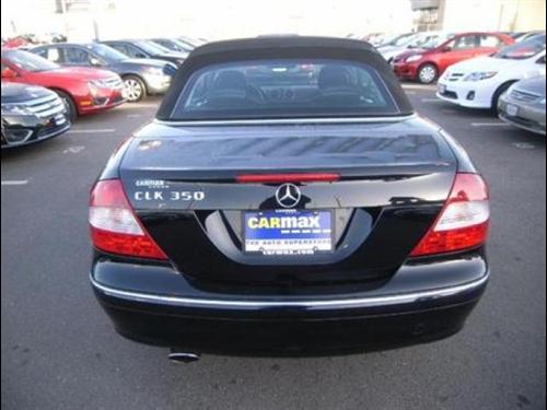 Mercedes-Benz CLK Class 2008 photo 5