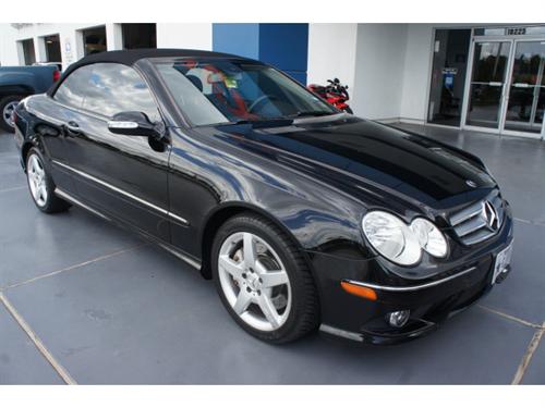 Mercedes-Benz CLK Class 2008 photo 3