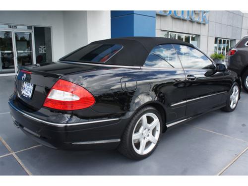 Mercedes-Benz CLK Class 2008 photo 4