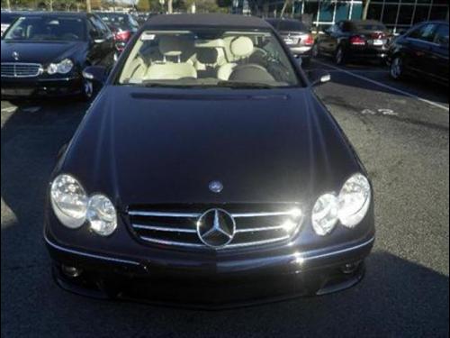 Mercedes-Benz CLK Class 2008 photo 1