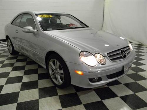 Mercedes-Benz CLK Class 2008 photo 5