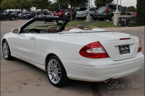 Mercedes-Benz CLK Class 2008 photo 4