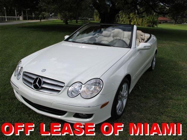 Mercedes-Benz CLK Class 2008 photo 2