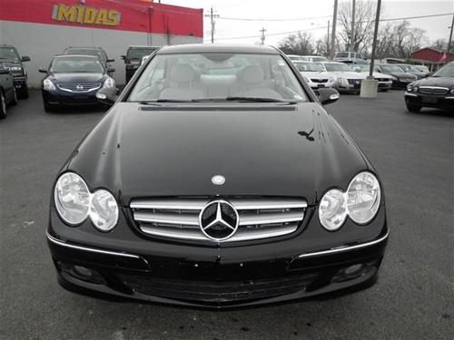 Mercedes-Benz CLK Class 2008 photo 1