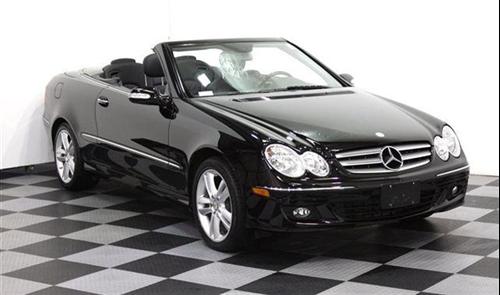 Mercedes-Benz CLK Class 2008 photo 1