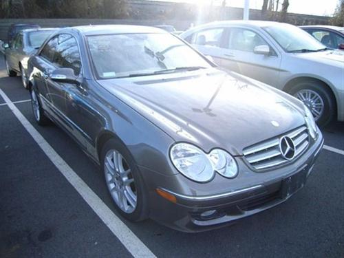 Mercedes-Benz CLK Class 2008 photo 2