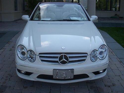 Mercedes-Benz CLK Class 2008 photo 1