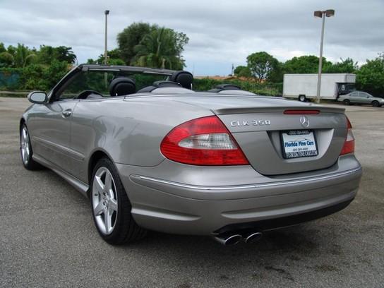 Mercedes-Benz CLK Class 2008 photo 2