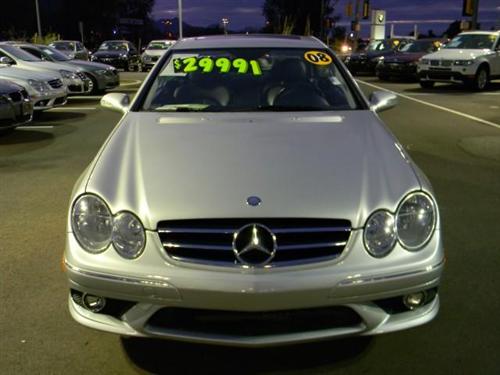 Mercedes-Benz CLK Class 2008 photo 2