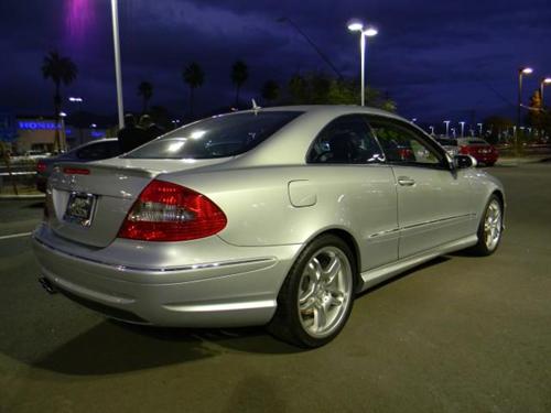 Mercedes-Benz CLK Class 2008 photo 5