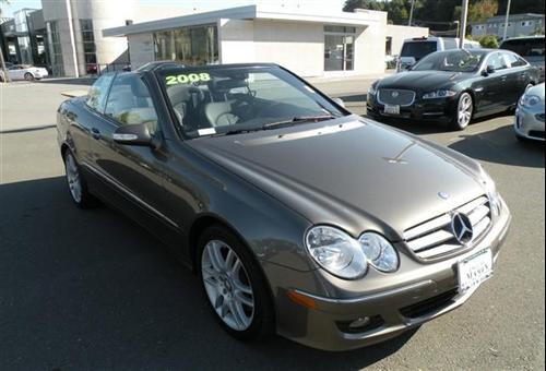 Mercedes-Benz CLK Class 2008 photo 5