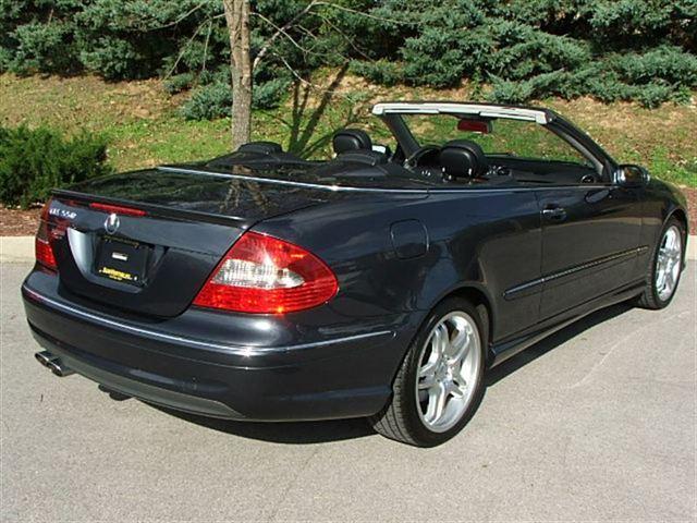 Mercedes-Benz CLK Class 2008 photo 3