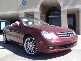 Mercedes-Benz CLK Class 2008 photo 4