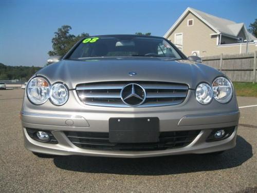 Mercedes-Benz CLK Class 2008 photo 3