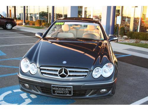 Mercedes-Benz CLK Class 2008 photo 1