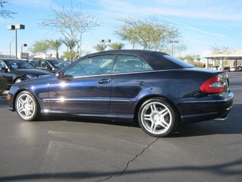 Mercedes-Benz CLK Class 2008 photo 1