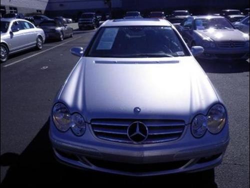 Mercedes-Benz CLK Class 2008 photo 1