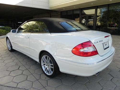 Mercedes-Benz CLK Class 2008 photo 5