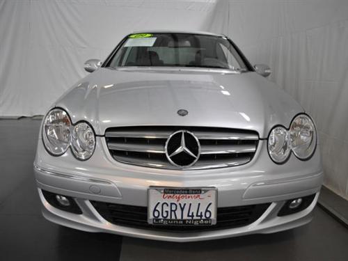 Mercedes-Benz CLK Class 2009 photo 1