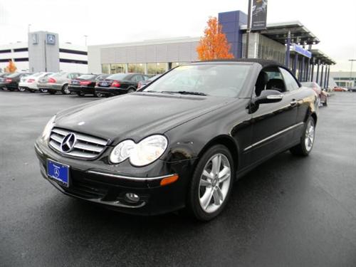 Mercedes-Benz CLK Class 2009 photo 5