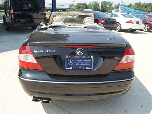 Mercedes-Benz CLK Class 2009 photo 5