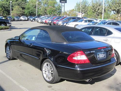 Mercedes-Benz CLK Class 2009 photo 1