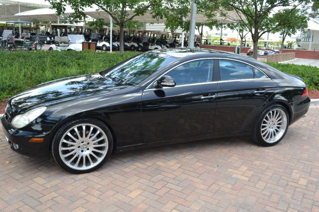 Mercedes-Benz CLS-Class XLS Choice Sedan