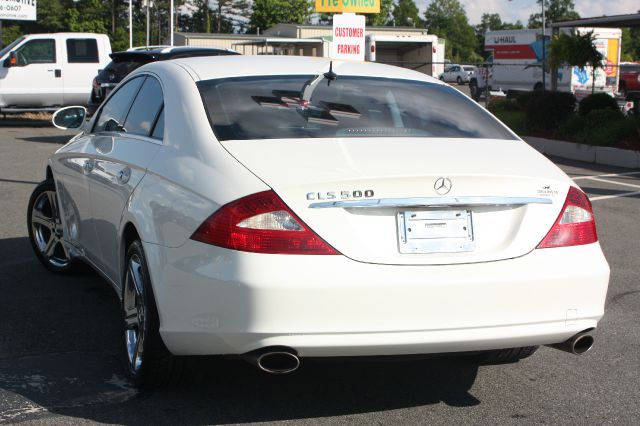 Mercedes-Benz CLS-Class 2006 photo 9