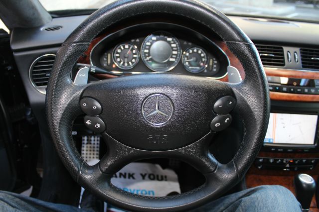 Mercedes-Benz CLS-Class 2007 photo 10